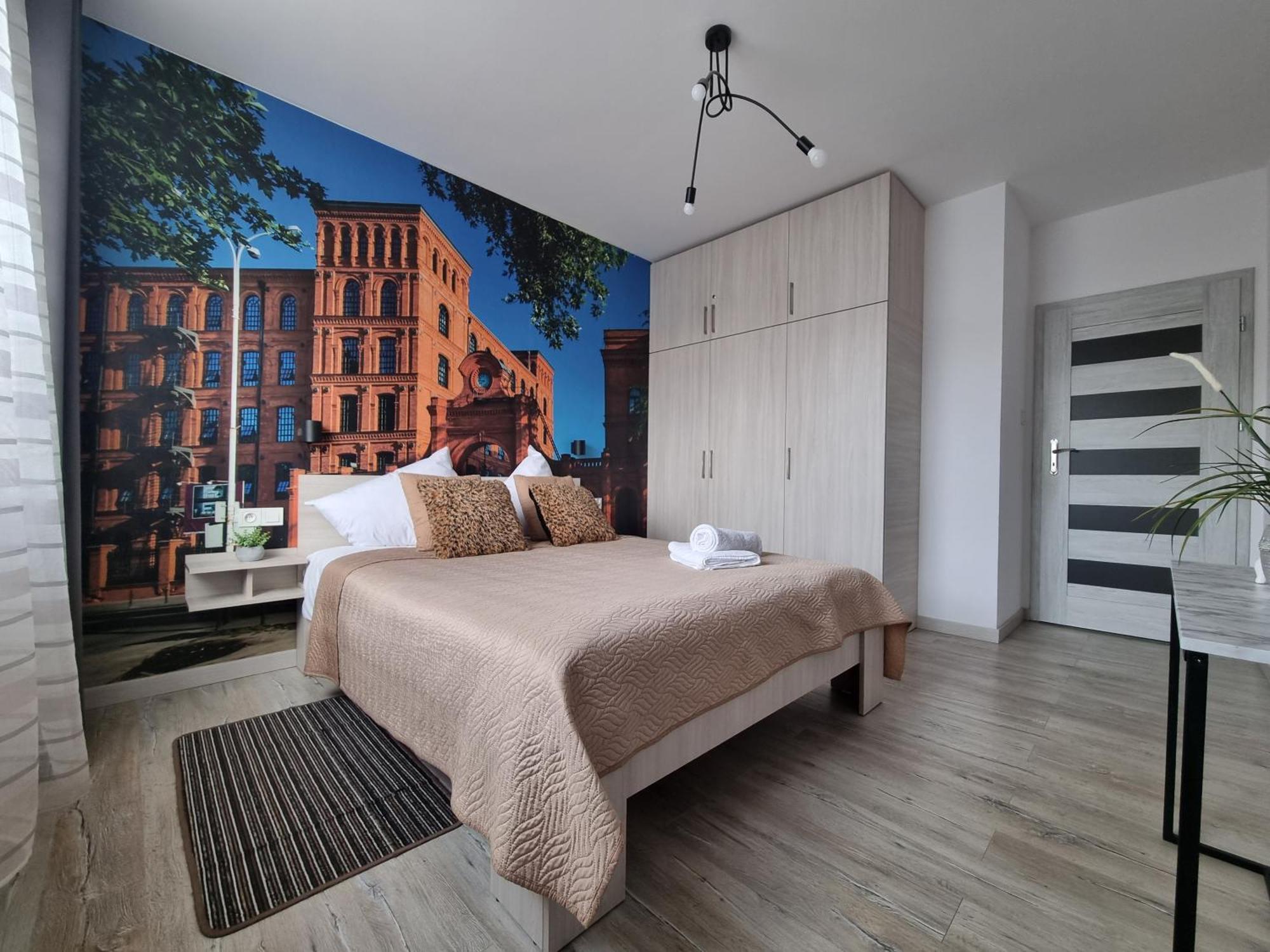 Q Apart Grand - Klimatyzowane 3 Pokojowe Apartamenty Przy Manufakturze Z Garazem Gratis, Fv Łódź Kültér fotó