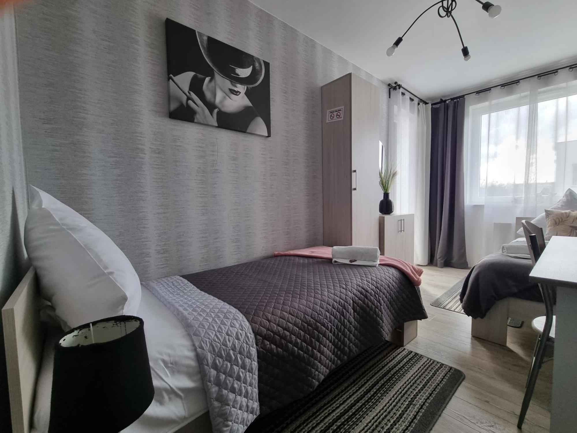 Q Apart Grand - Klimatyzowane 3 Pokojowe Apartamenty Przy Manufakturze Z Garazem Gratis, Fv Łódź Kültér fotó