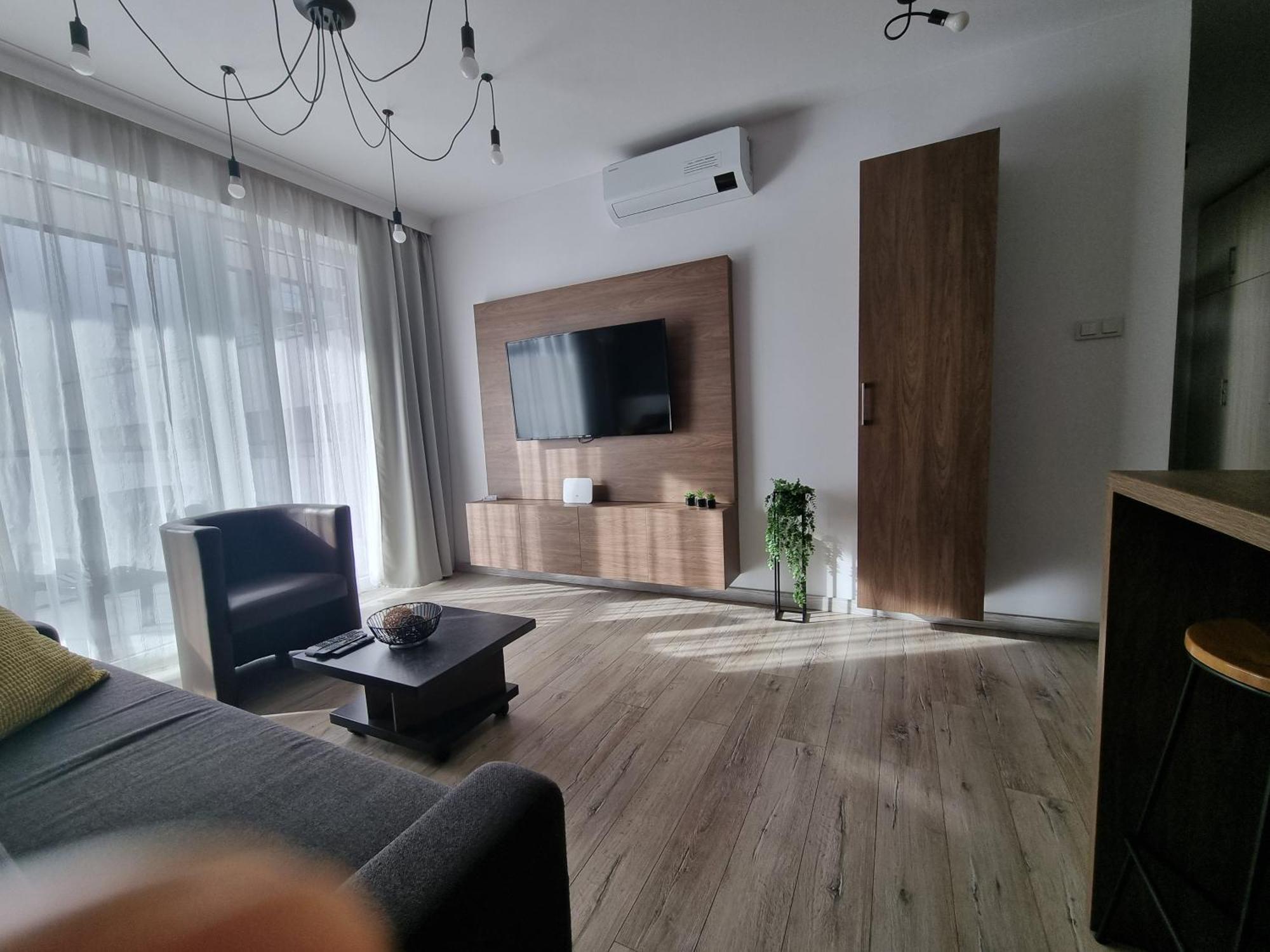 Q Apart Grand - Klimatyzowane 3 Pokojowe Apartamenty Przy Manufakturze Z Garazem Gratis, Fv Łódź Kültér fotó