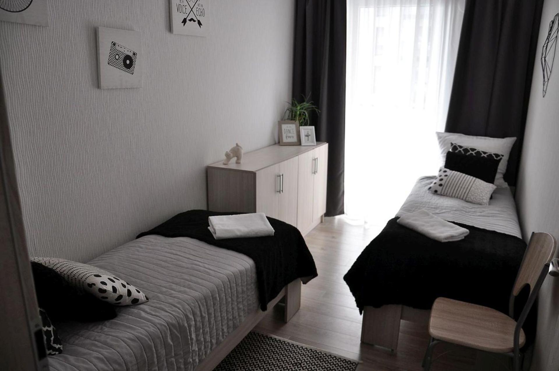 Q Apart Grand - Klimatyzowane 3 Pokojowe Apartamenty Przy Manufakturze Z Garazem Gratis, Fv Łódź Kültér fotó